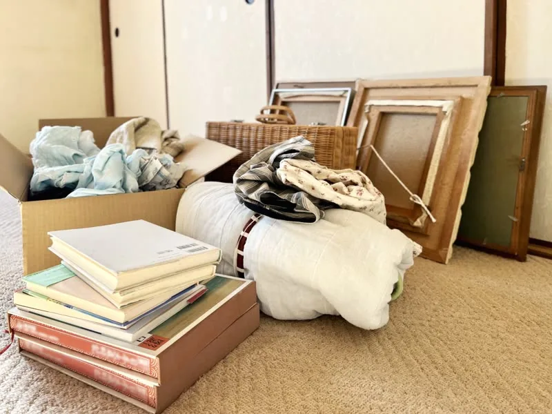 大量の荷物が残る遺品整理の現場